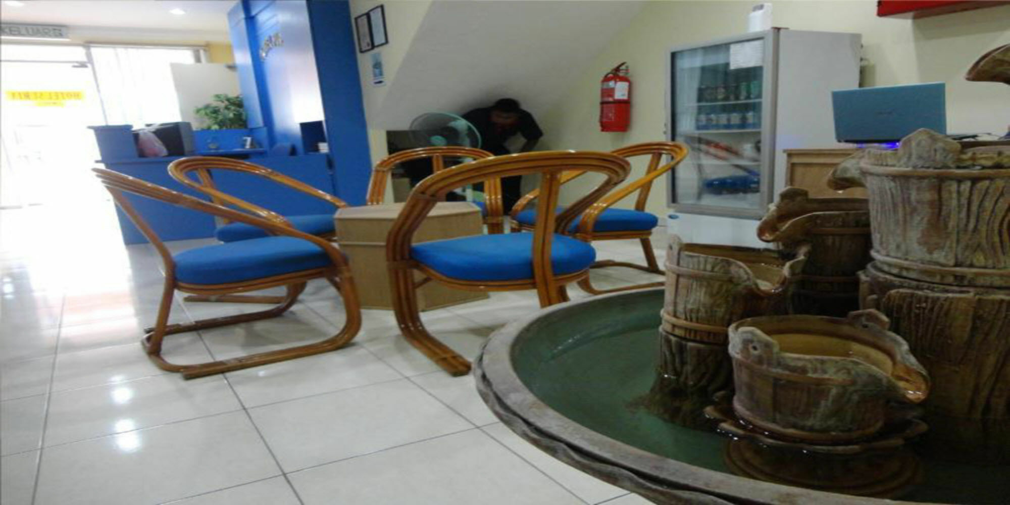 Hotel Suria Порт-Диксон Экстерьер фото